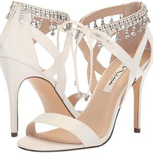 Nina Collina Size 8.5 Ivory Bridal Sandals Heels